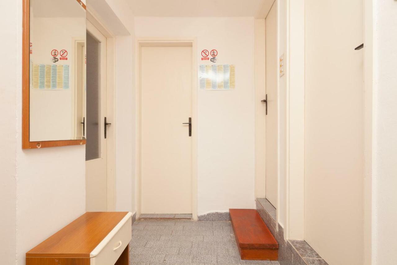 Miramare Appartement Pomer Buitenkant foto